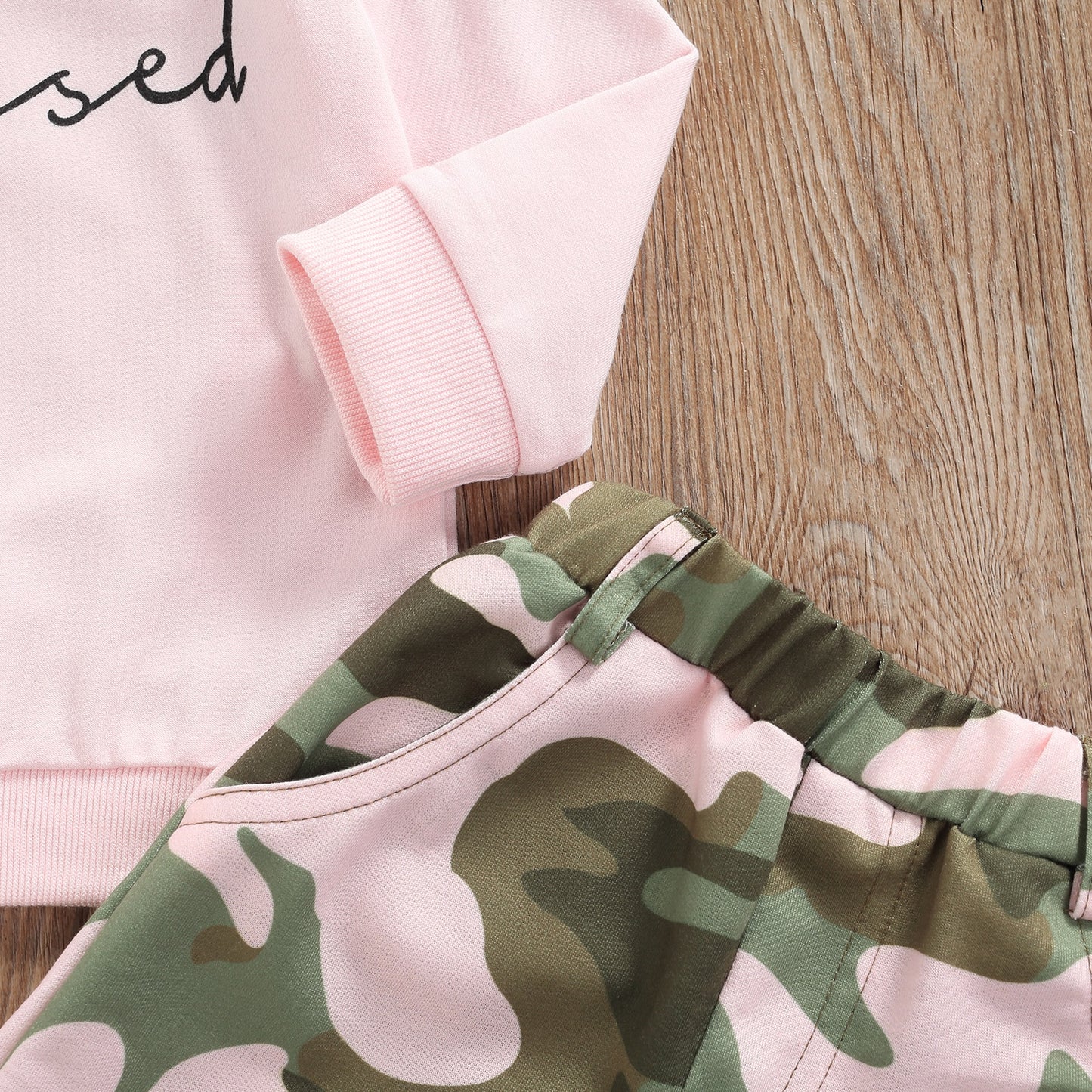 Toddler Girls Letter Print Long Sleeve Top/Camouflage Pants Set