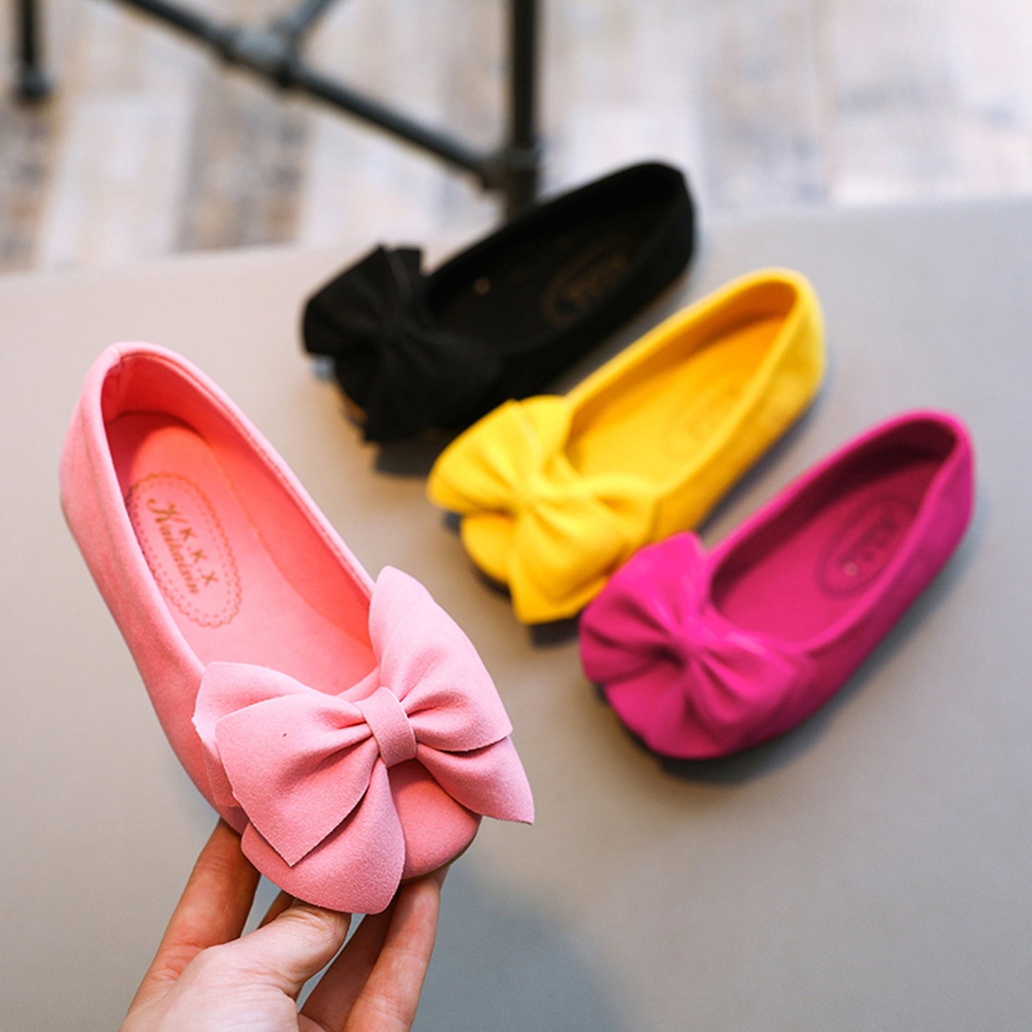 Girls Bowknot Soft Slip-on Party Dance Shoes